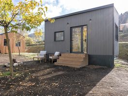 Exterior Crest Cabin