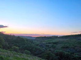 Walking trials and spectacular views all around