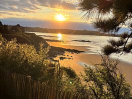 Beautiful sunset over the bay