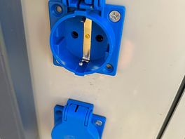 Prise électrique pas de type ce
