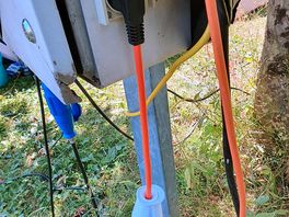You will need an adapter plug for elelectric hook up