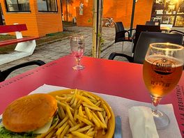 Beer and meal 10 euro 😁