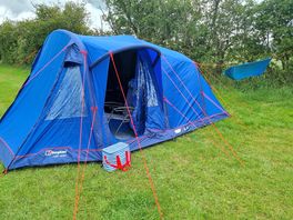 Tent pitch