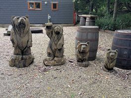 The beautiful welcome bears!