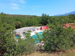 Vue sur la piscine