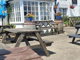 A nice village inn serving real ales close to pine green caravan park and bodmin moor.