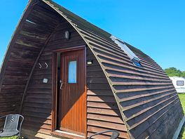 Camping pod