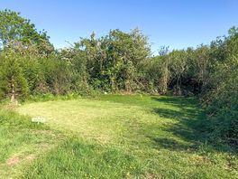 Non-electric grass tent pitch