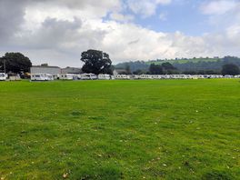Tent are not busy at all