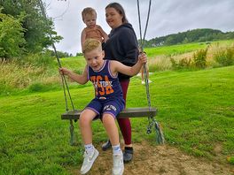 Nice swing for the kids