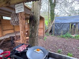 Cooking station