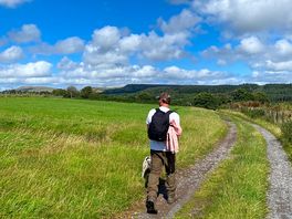 Beginning of the walk to the waterfalls trail