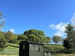 The hut!