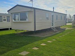 Outside View M651