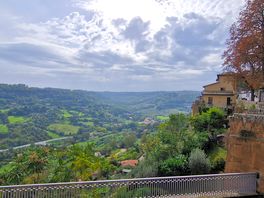 Orvietos surrounding valleys