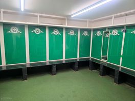 Ladies changing room where you can socialise naked.