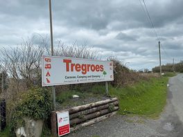 Welcome sign