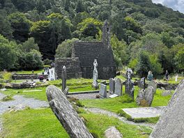 Glendalough ruins