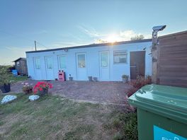 Washing/shower/toilet block