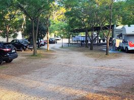 Camp mia