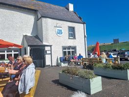 Afternoon drinks in the sun