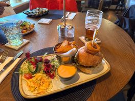 2 great pubs in egton amazing food.