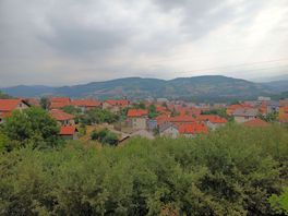 The view from the upstairs kitchen. wonderful breakfast view!