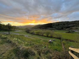Sunrise 🌄 over the hills