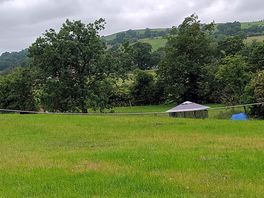Amazing scenery all the way around the tent pitches
