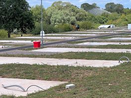 Static bases
