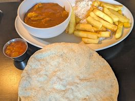 Food at the local pub the willeymoor lock tavern.