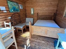 Accomodation
