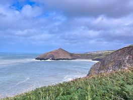 Beautiful view of cardigan bay