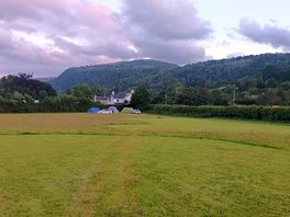 Sunday evening, very peaceful.