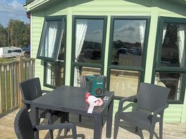 Oak tree lodge