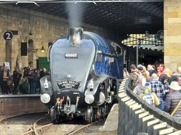 12 minute walk to the nymr station pickering.