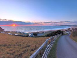 A short stroll to putsborough beach