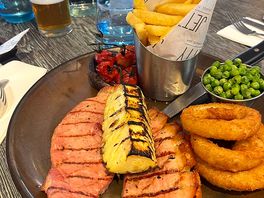Food in the jetty