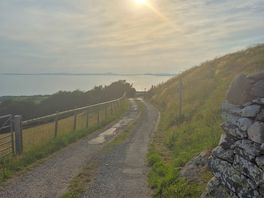 Lane to site