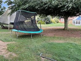 Trampoline