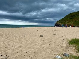 Penbryn beach very close by..