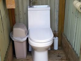 Love the eco friendly hand wash/flush system and products