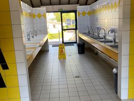 The washing up facilities