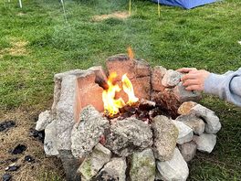 Wall around the fire