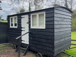 Exterior of Henri's Hut