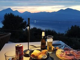 Aperitivo buonissimo con prodotti casalinghi