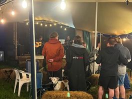 Live band