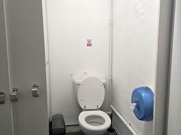 Ladies toilet