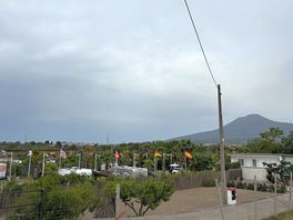 Camping met uitzicht op vesuvius