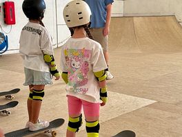 Skate boarding lesson with hamish